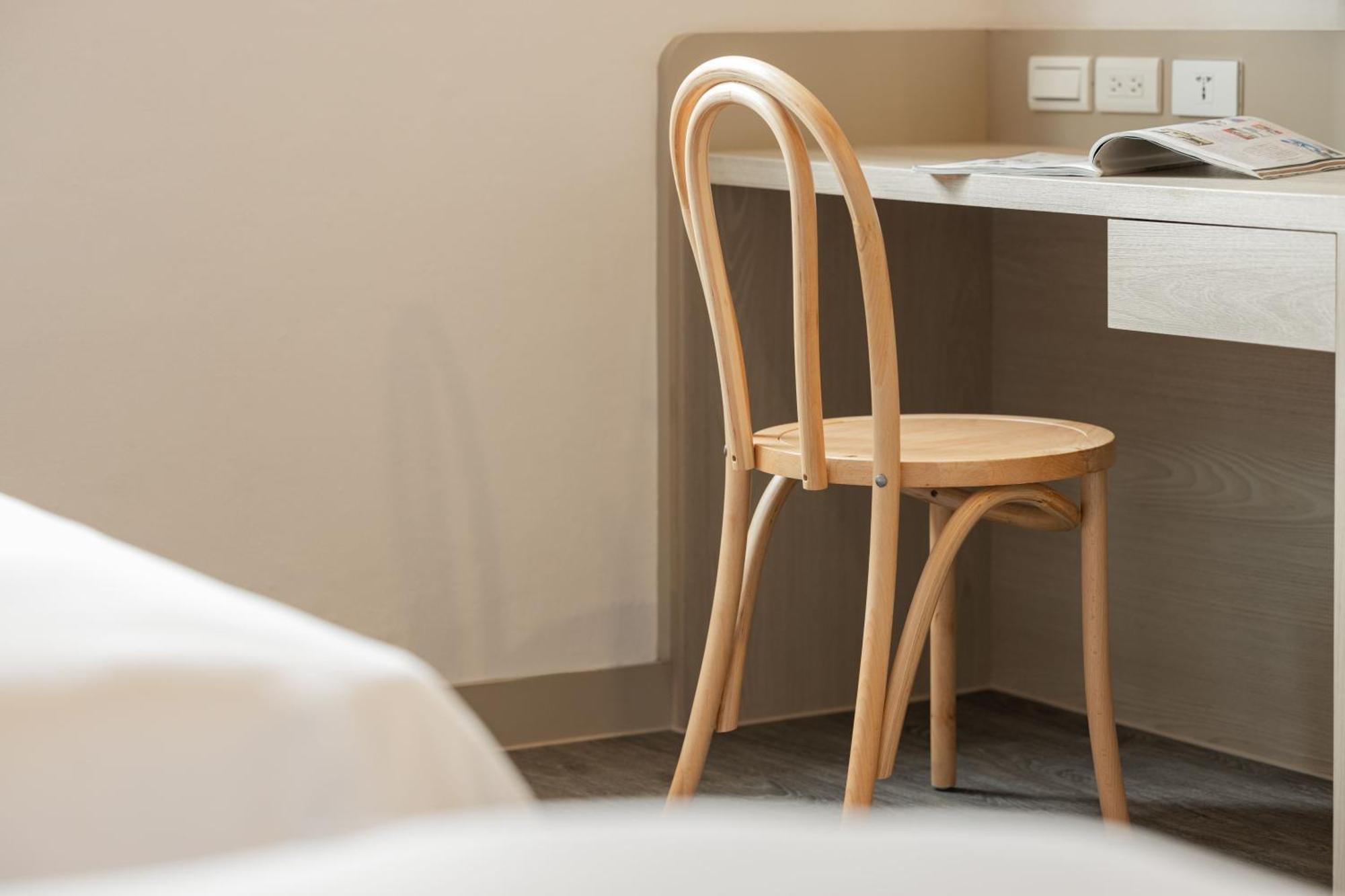 Kindness Hotel - Tainan Minsheng Zimmer foto
