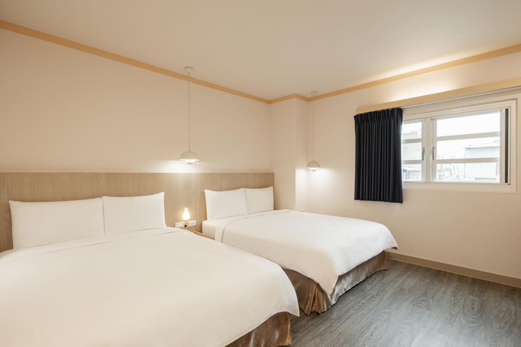 Kindness Hotel - Tainan Minsheng Zimmer foto