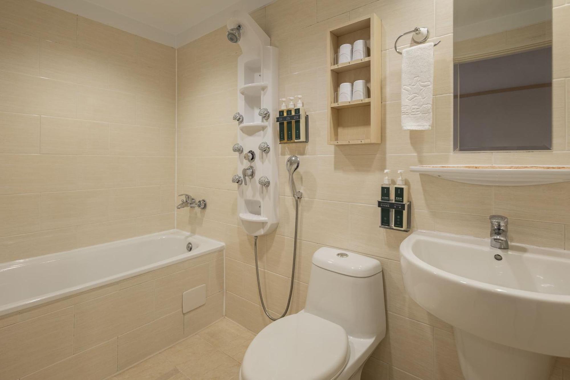 Kindness Hotel - Tainan Minsheng Zimmer foto