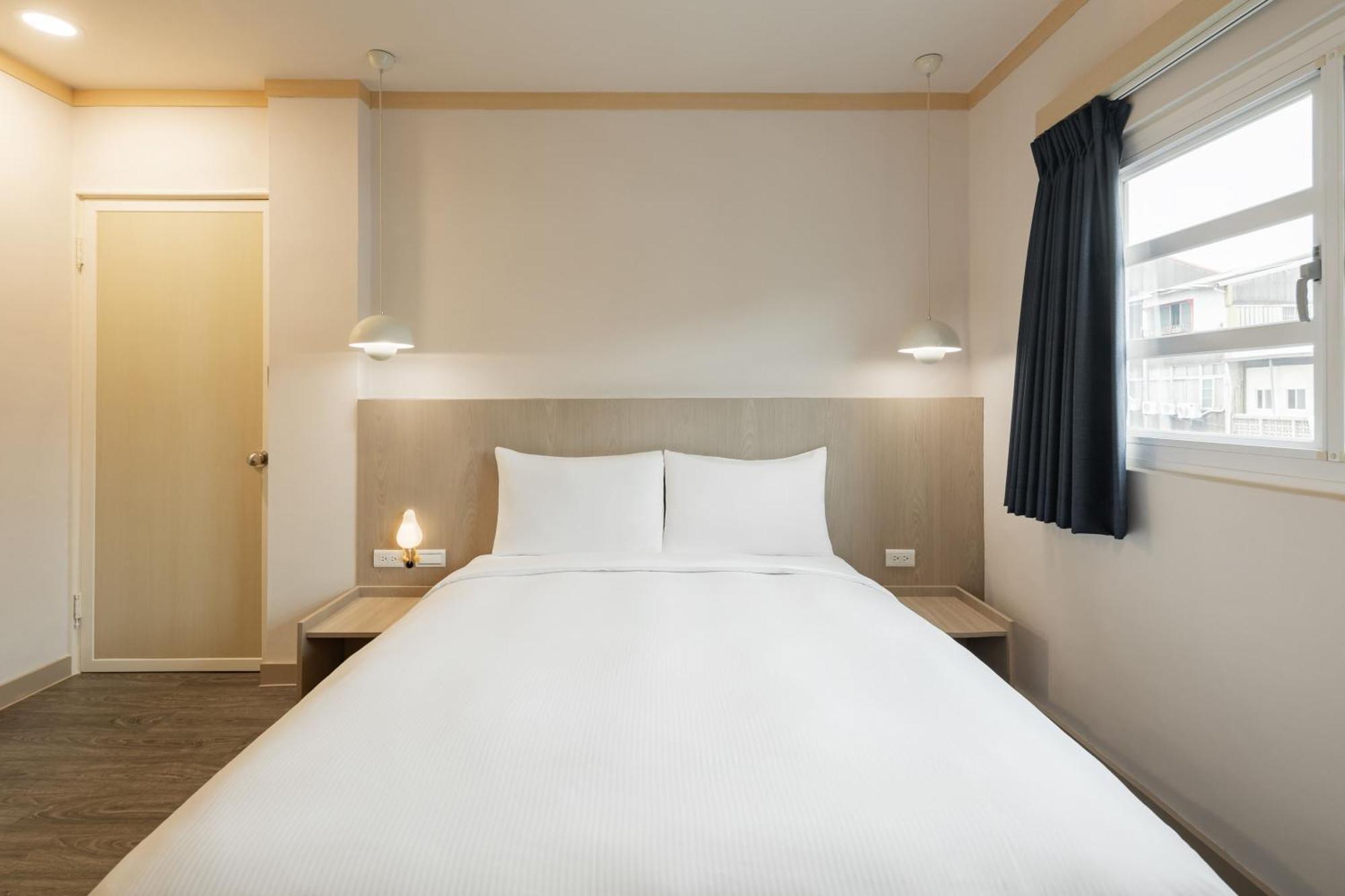 Kindness Hotel - Tainan Minsheng Zimmer foto