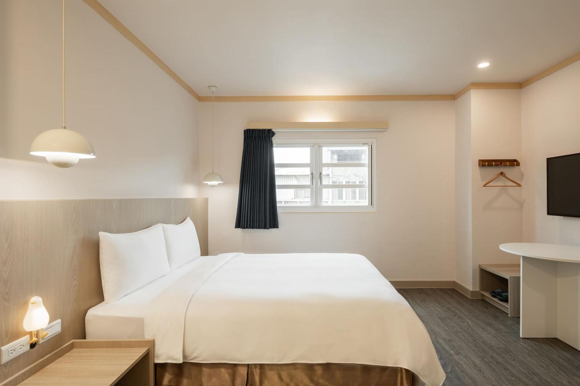 Kindness Hotel - Tainan Minsheng Zimmer foto